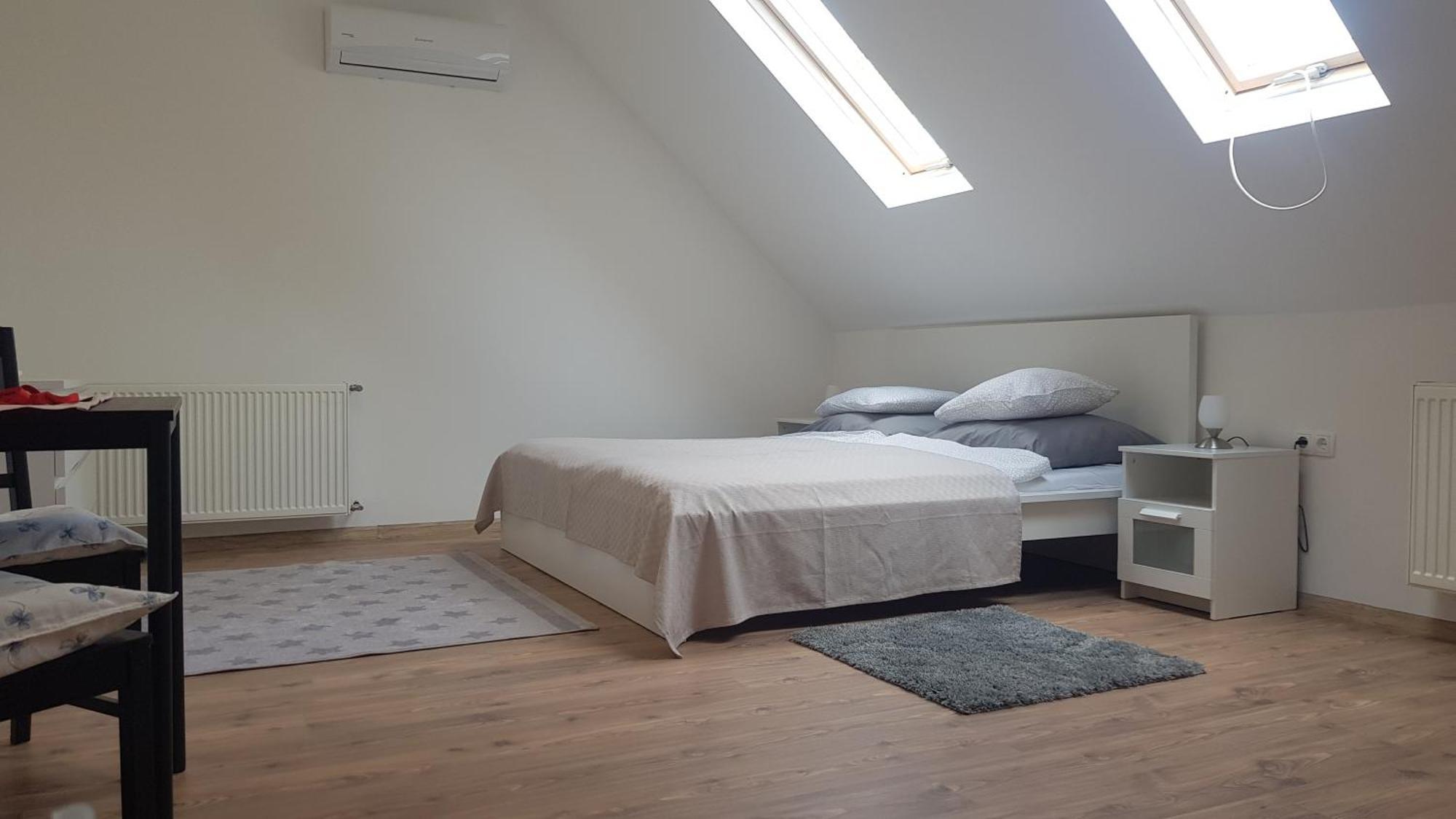 Vegvar Delux Apartman 귤러 외부 사진